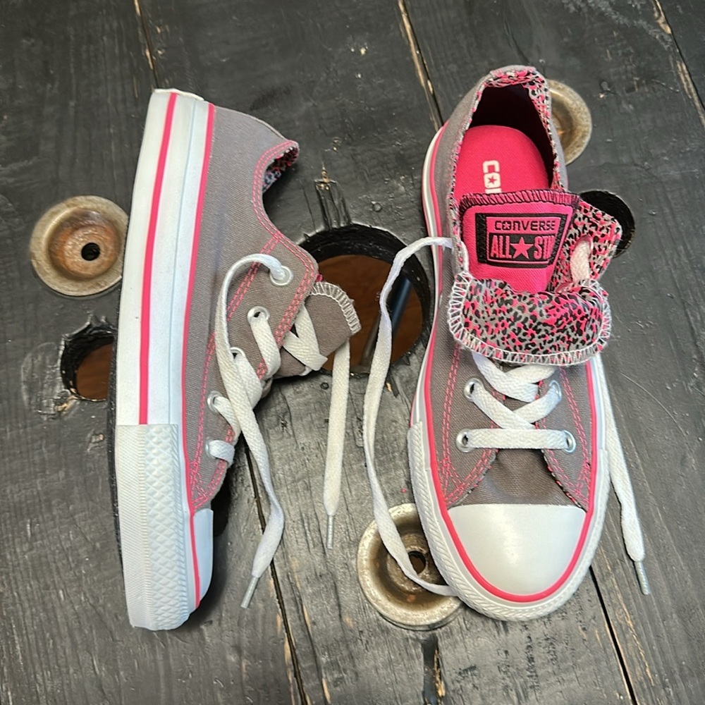 Converse ALL STAR Double Tongue Sneakers in Gray and Pink with Cheetah Print